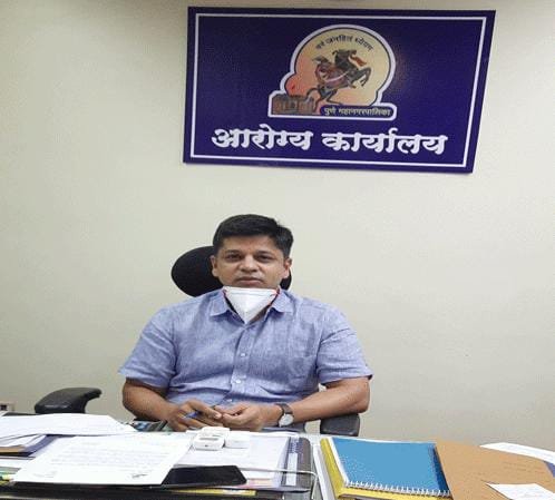*पुणे महापालिकेचे आरोग्य प्रमुख डॉ. आशिष भारतीसह तिघांवर गुन्हा दाखल*
