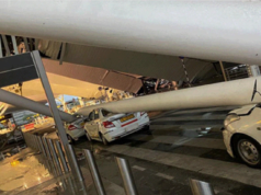 दिल्ली विमानतळाच्या टी1 छत कोसळल्याने उड्डाणे थांबली; ६ जखमी