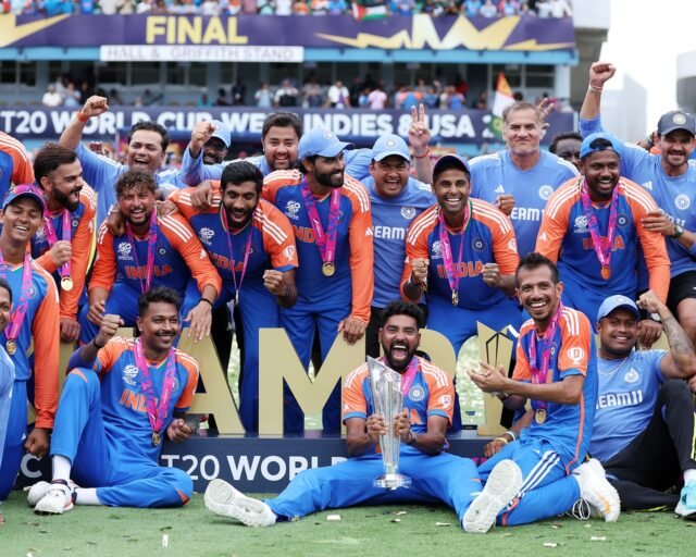 भारताने जिंकला T20 वर्ल्ड कप 2024: बीसीसीआयने 125 कोटींची पुरस्कार रक्कम जाहीर केली; जडेजा रोहित, कोहलीसोबत T20I मधून निवृत्त