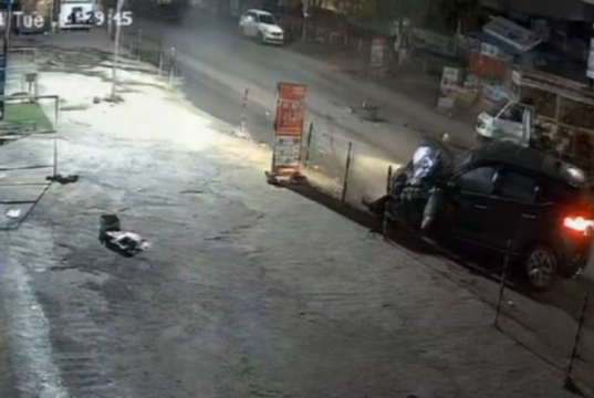 पुणे: माजी राष्ट्रवादी नगरसेवकाच्या मुलावर मद्यधुंद अवस्थेत अपघात केल्याचा आरोप, गुन्हा दाखल