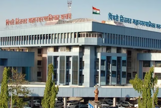 महापालिकेच्या स्वीप उपक्रमांतर्गत शेकडो युवक-युवतींनी घेतली मतदानाची शपथ, १००% मतदानाचा निर्धार