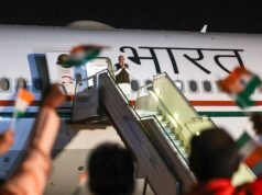 पंतप्रधान नरेंद्र मोदींची नायजेरियाला ऐतिहासिक भेट; तीन देशांच्या दौऱ्याची सुरुवात.