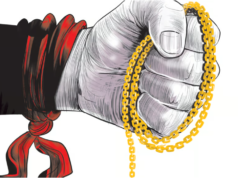 सांगवीत महिलेला हातोड्याने मारहाण करून सोनसाखळी लंपास; अनोळखी आरोपी फरार.