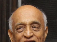 न्यायमूर्ती नरेंद्र चपळगावकर यांना श्रद्धांजली: महाराष्ट्राने गमावला एक चिंतनशील साहित्यिक