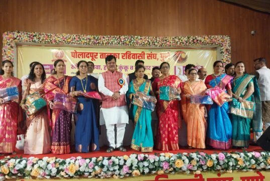 शहरवासियांनी स्वत:च्या विकासासोबत गावाच्याही विकासावर भर दिला पाहिजे : प्रवीण दरेकर