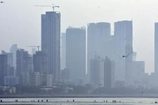 मुंबईत उन्हाचा कडाका वाढतोय; हवेच्या गुणवत्तेत घसरण, नागरिकांनी घ्यावी काळजी