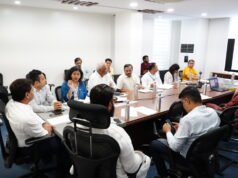 PMRDA च्या विकासकामांची आढावा बैठक; पुणे आणि पिंपरी-चिंचवडच्या भविष्यातील महत्त्वपूर्ण प्रकल्पांवर चर्चा