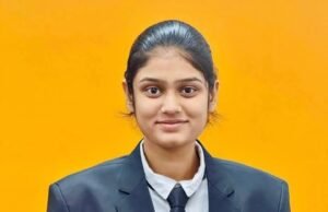 एनडीए प्रवेश परीक्षेत पुण्याची ऋतुजा वऱ्हाडे देशात पहिली; ध्येय, जिद्द आणि कर्तृत्वाचा अनोखा संगम